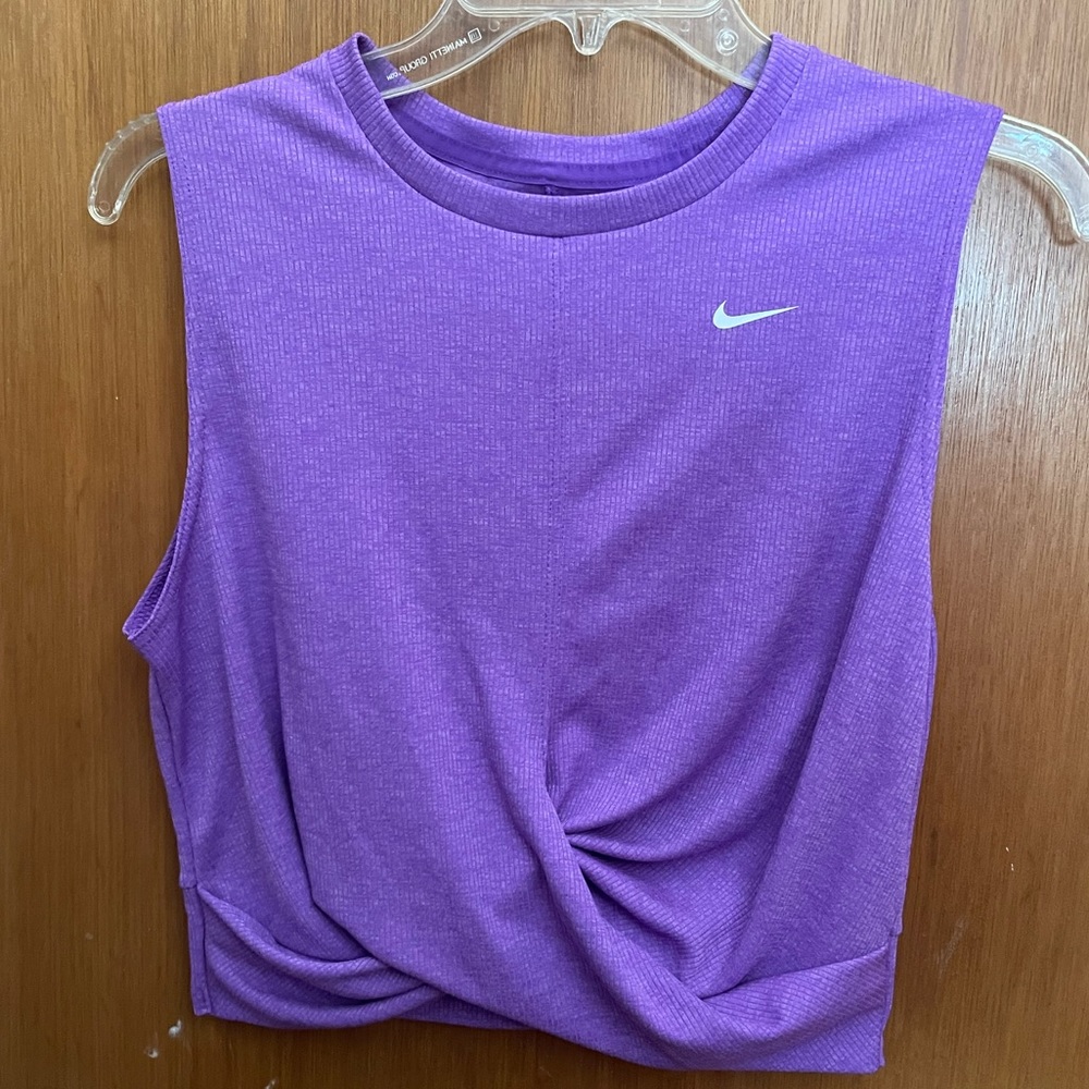 Workout Nike Top Sz:L